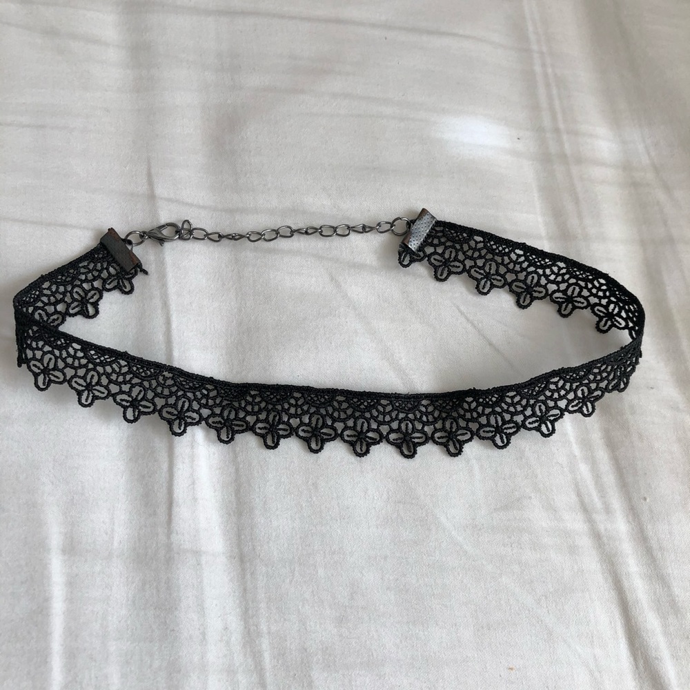 Women’s Black Lace Choker Neckalace